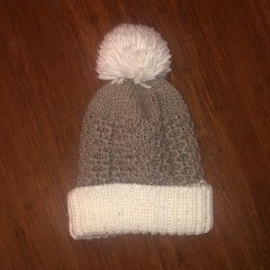 Winter hat xs worn 2 times